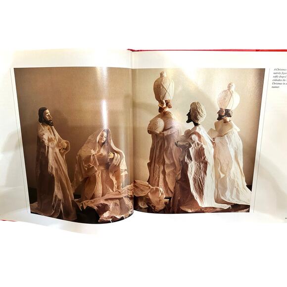 The Christmas Heirloom Book-Hardback w/Dust Jacket 1994-Very Good - Picture 4 of 6